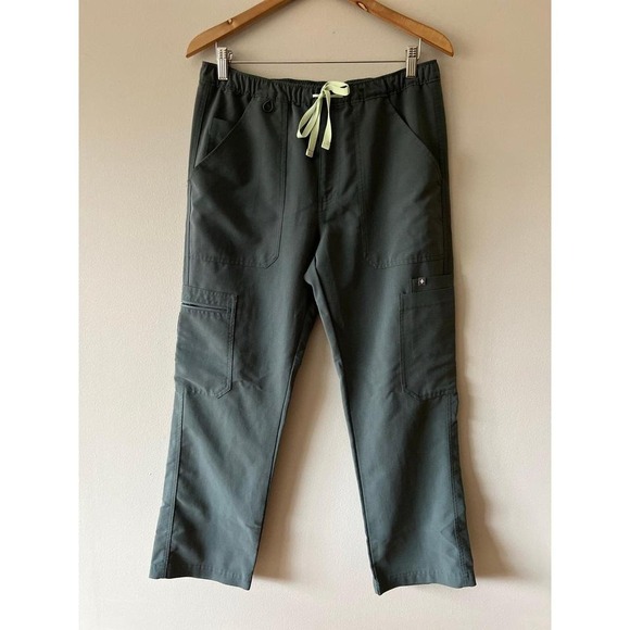 Figs Scrubs Other - FIGS Men's Cairo Cargo Scrub Pants Moss Small